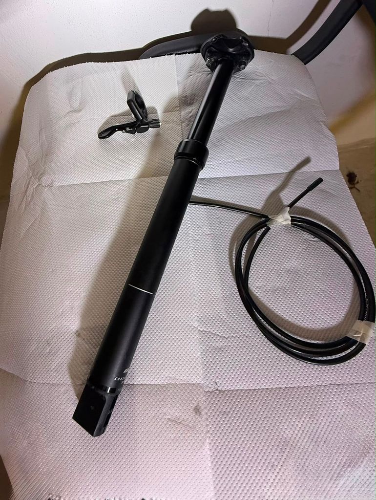 Used Giant Contact Switch Droppet 125mm 30.9x395mm bike — image 1 of 5