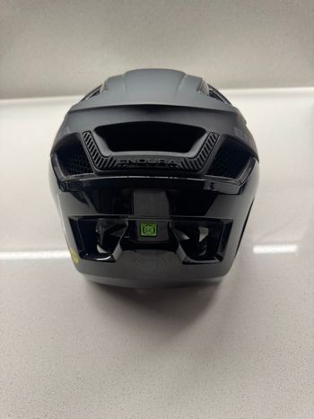 Used Endura MT500 MIPS Helmet Black bike — image 5 of 13