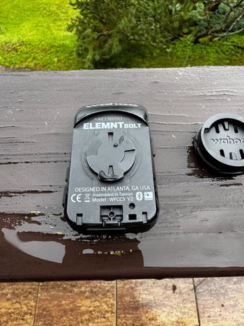 Used Wahoo ELEMNT BOLT v2 GPS Bike Computer bike — image 3 of 3