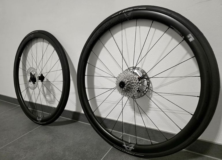 Used Velomann Palladium 33 Carbon Wheelset 2024 bike — image 1 of 12