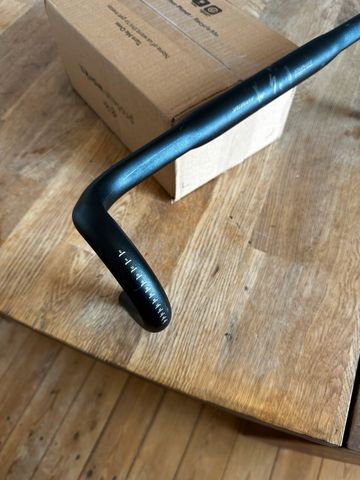 Used Specialized shallow bend bike — image 3 of 7