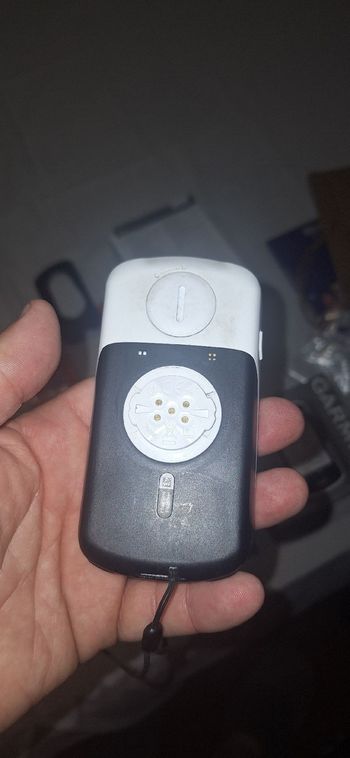 Used Garmin Edge 1030 GPS Cycling Computer bike — image 8 of 8