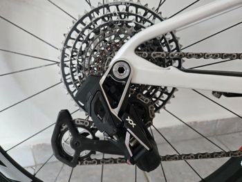 Used Sram XX SL Eagle AXS Transmission Groupset bike — image 3 of 3