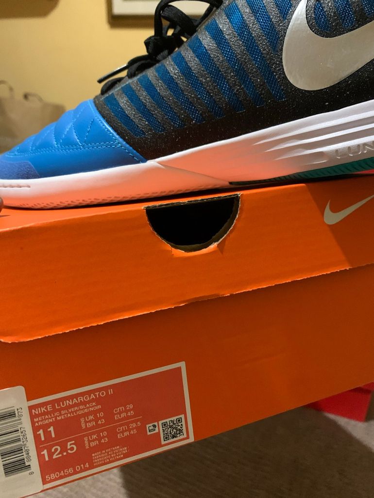 Used Nike Gato Taglia 45 2025 bike — image 8 of 8