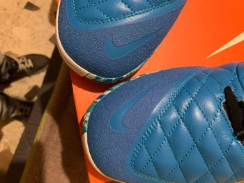 Used Nike Gato Taglia 45 2025 bike — image 2 of 8