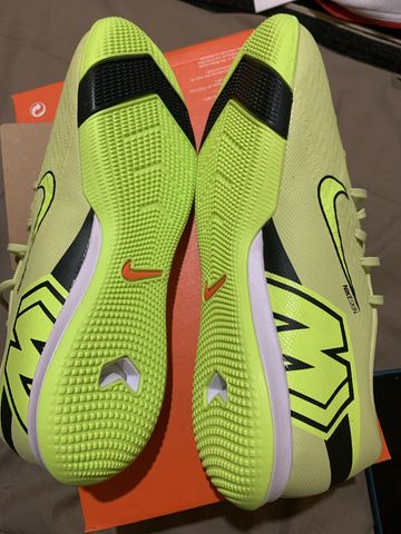 Nike Gato Taglia 45 2025 Running Shoes usato