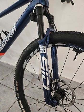 Used RockShox Flight Attendant Suspension Fork bike
