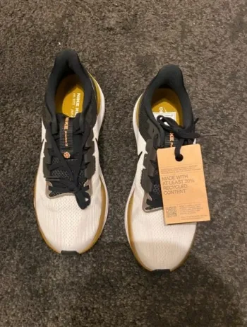 Used Scarpa Nike Air Zoom Structure 25 bike — image 4 of 16