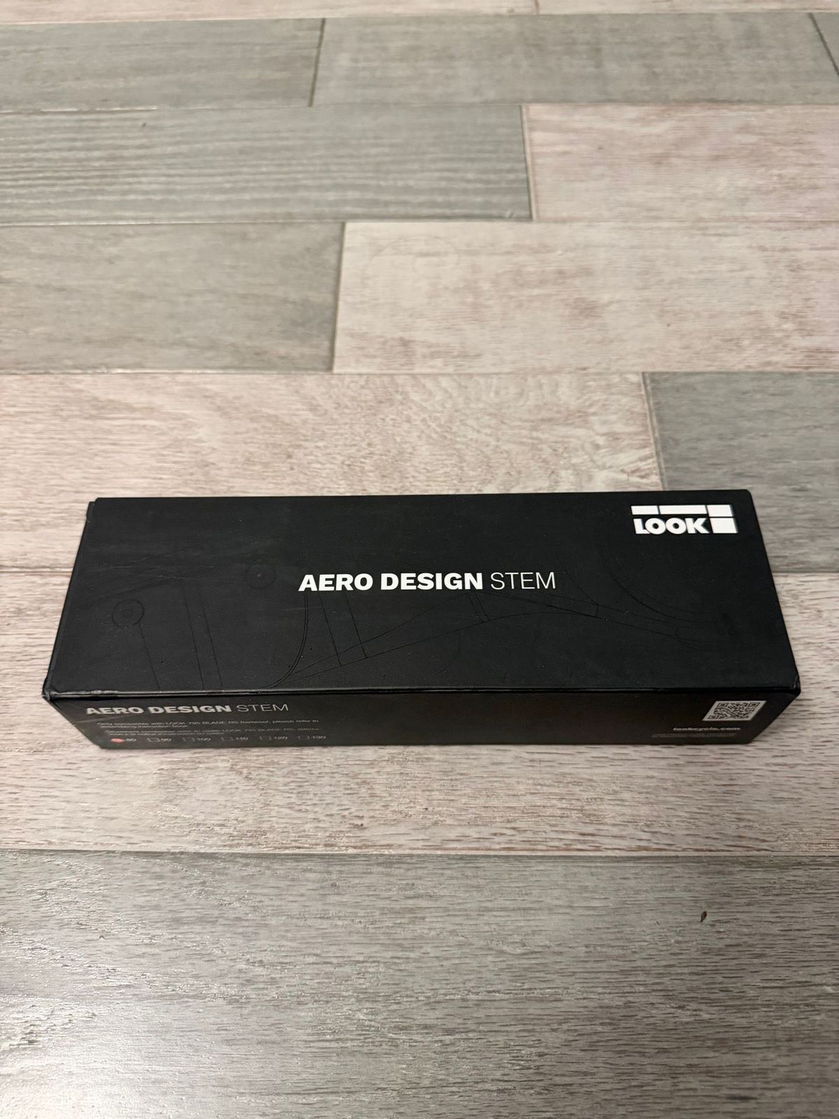 パーツ LOOK AERO Design STEM 90mm Look Aero Design Stem -10° | buycycle