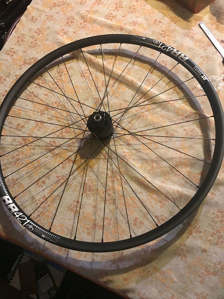 Used Son Roue Dynamo 700 2025 bike — image 1 of 4