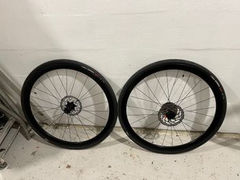Used Vision Team 35 Disc Brake Alloy Wheelset 2025 bike