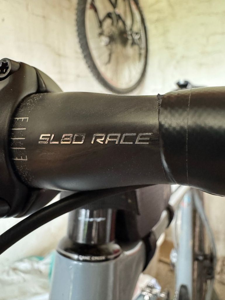 Used Zipp SL 80 RACE Aero Carbon Lenker 40cm 2026 bike — image 7 of 8