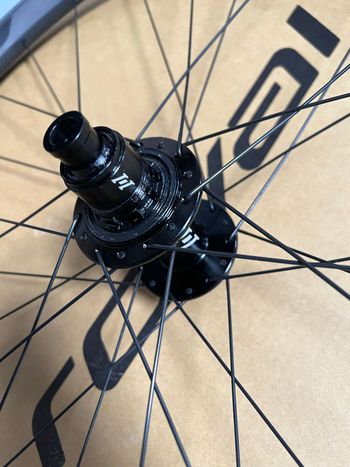 Used Roval Control 2026 bike — image 4 of 8