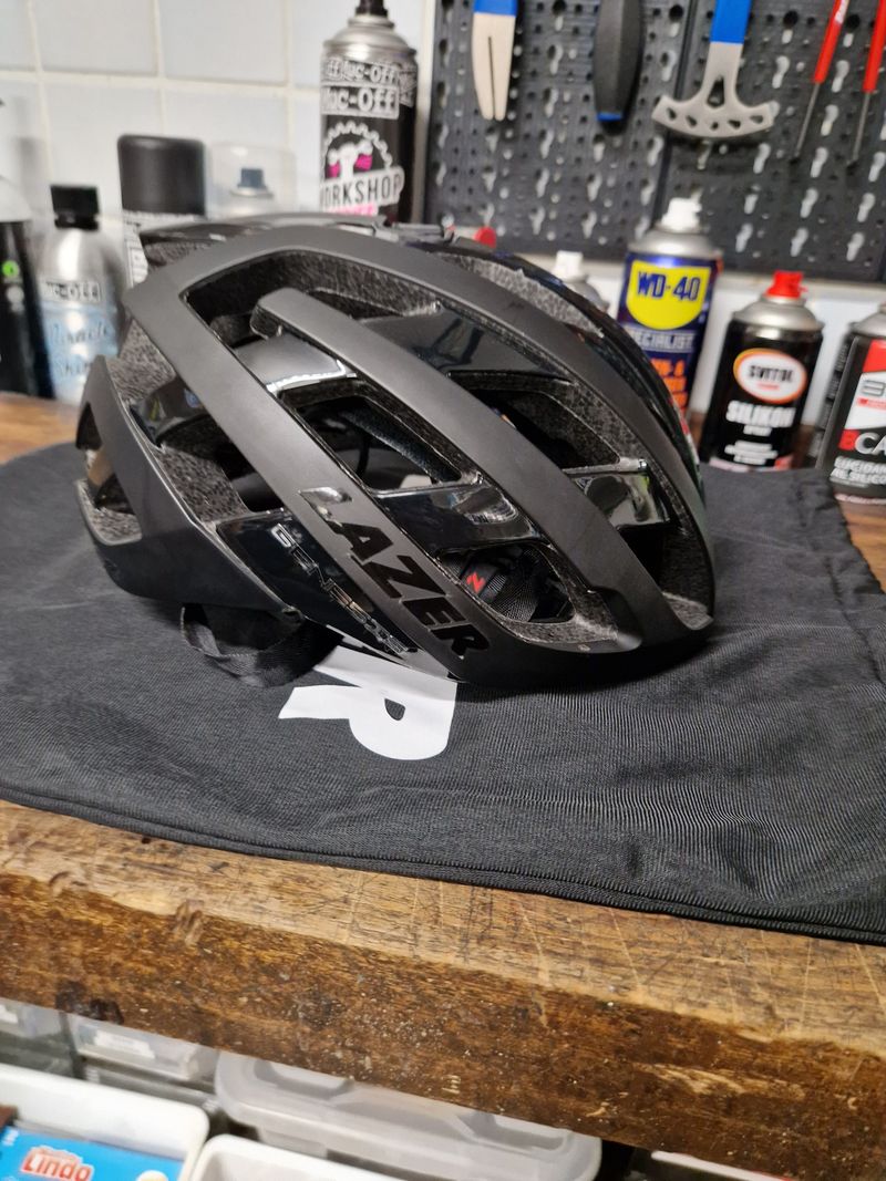 Brugt Lazer Genesis Helmet 2025 Cycling Accessories