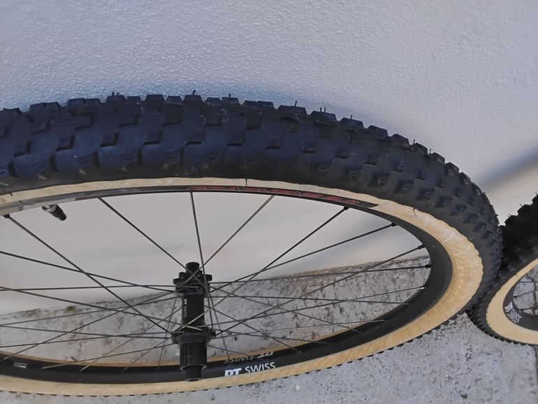 Used Dt Swiss XR 1700 SPLINE 29 - 25 mm CL 12/148 mm Shimano 2024 bike — image 5 of 7