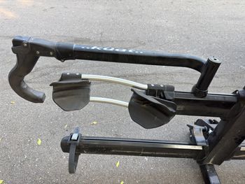 Used Kuat Racks Sherpa 2.0 Hitch Rack bike — image 2 of 2