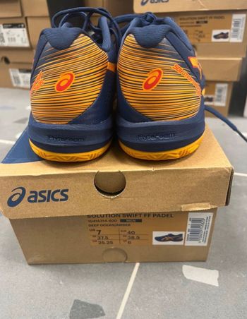 Used Asics Gel-Task o indoor blu e giallo bike — image 3 of 5