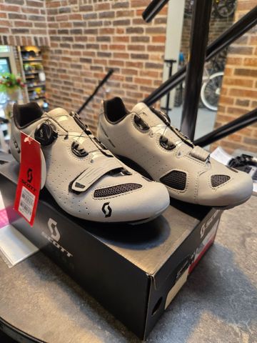 Gebrauchtes Scott Road Comp Boa Reflective 42 2025 Cycling Shoes