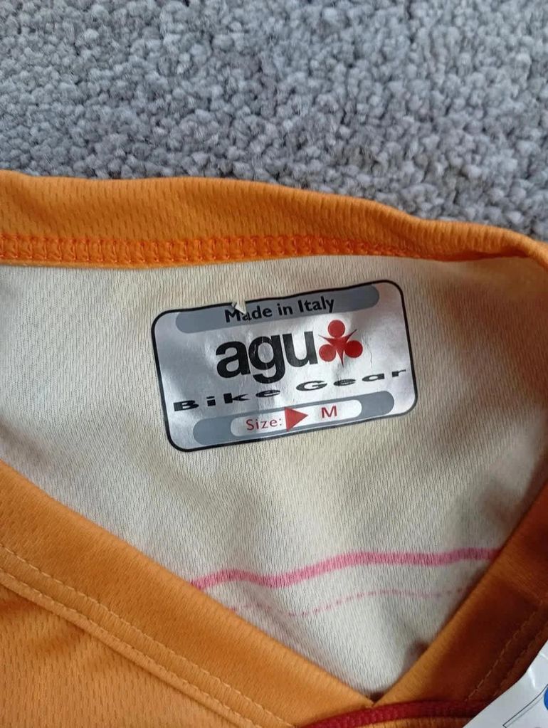 Used AGU Maillot Femme Taille M - 21126r - neuf - Brodé - Col en V bike — image 5 of 6