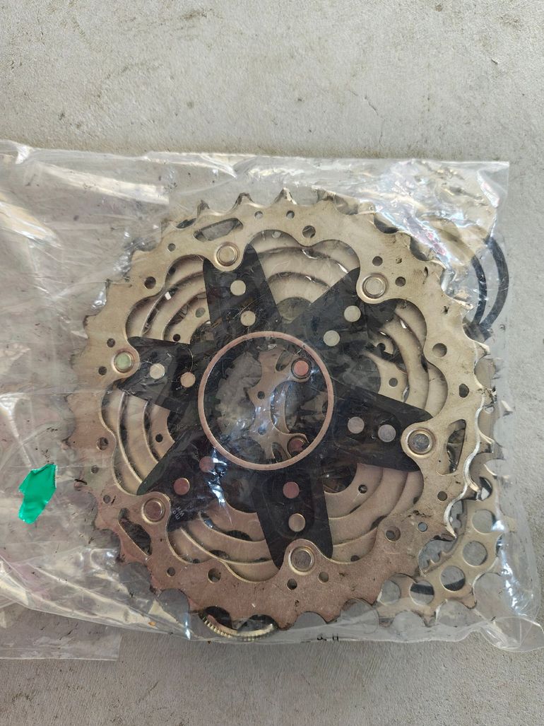 Used Shimano Ultegra CS-R8100 12-speed 11-30 2026 bike — image 1 of 3