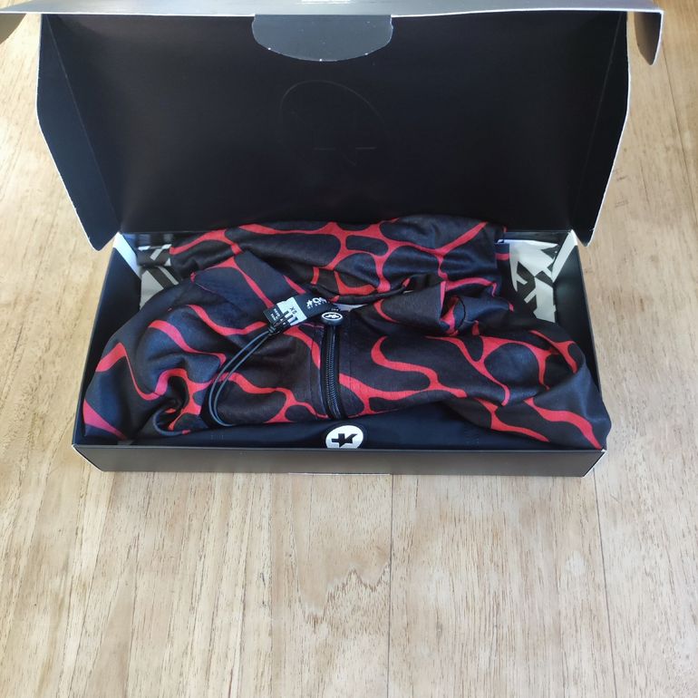 Used Assos MILLE GT Jersey ciclismo bike — image 2 of 7