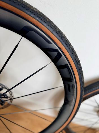 Used Cadex MAX 40 Tubeless Disc wheelset, NEW 2026 bike — image 7 of 8