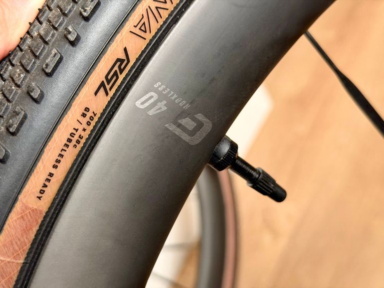 Used Cadex MAX 40 Tubeless Disc wheelset, NEW 2026 bike — image 4 of 8