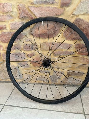 Used Reynolds Blacklabel XC 29 wheels 2024 bike — image 14 of 16