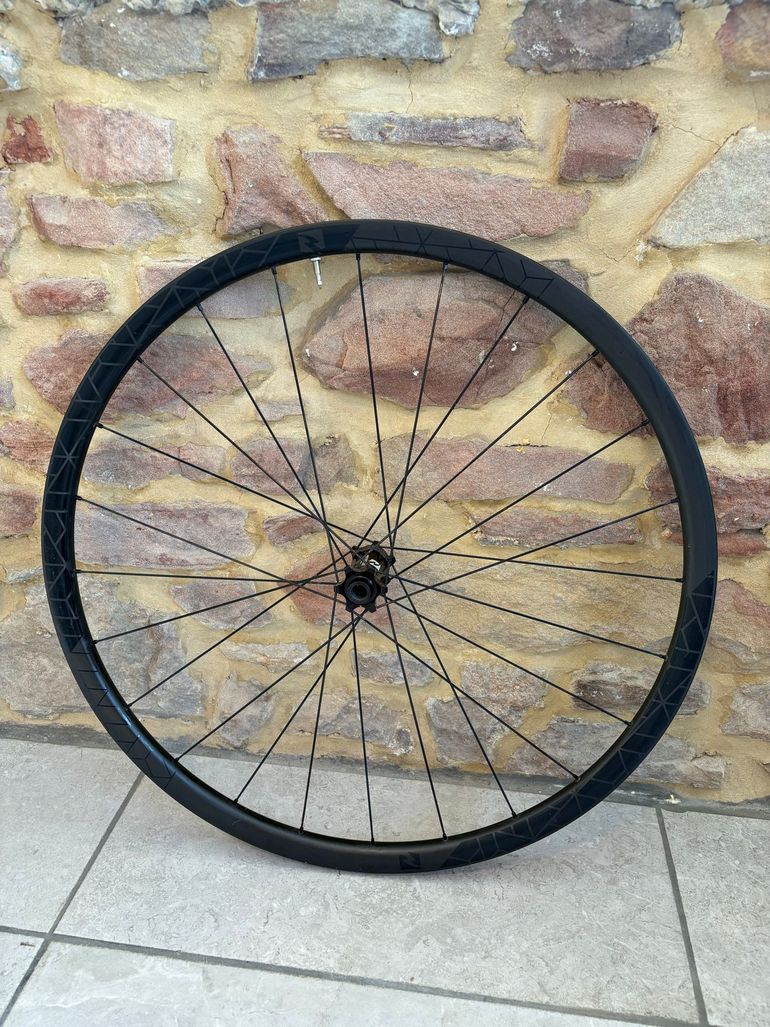 Used Reynolds Blacklabel XC 29 wheels 2024 bike — image 7 of 16