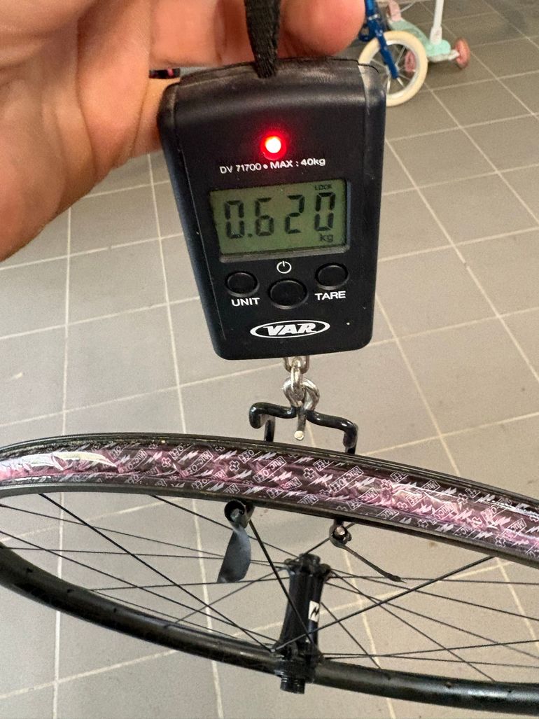 Used Reynolds Blacklabel XC 29 wheels 2024 bike — image 3 of 16