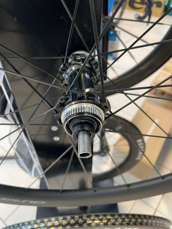 Used Shimano Dura-Ace C50 Wheelset bike — image 11 of 11