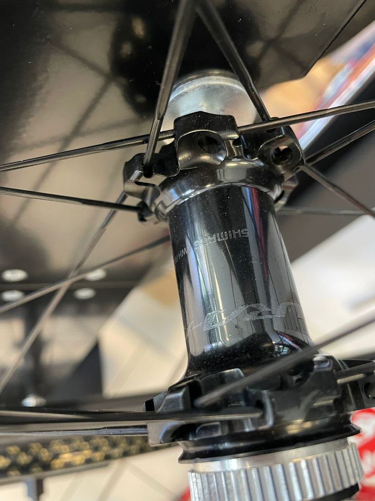 Used Shimano Dura-Ace C50 Wheelset bike — image 9 of 11