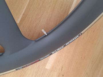 Used Light bycicle Front Track Wheel 2025 bike — image 3 of 4