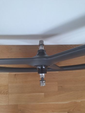 Used Light bycicle Front Track Wheel 2025 bike — image 2 of 4