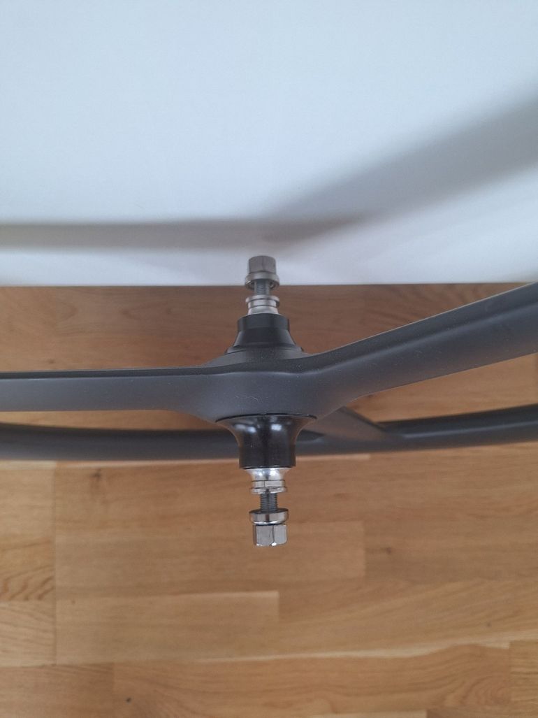Used Light bycicle Front Track Wheel 2025 bike — image 2 of 4