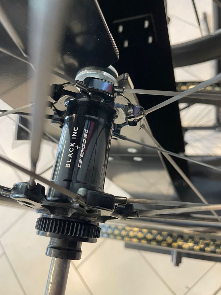 Used Black Inc 48|58 Wheelset bike — image 8 of 14