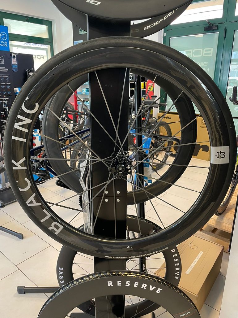 Used Black Inc 48|58 Wheelset bike — image 7 of 14