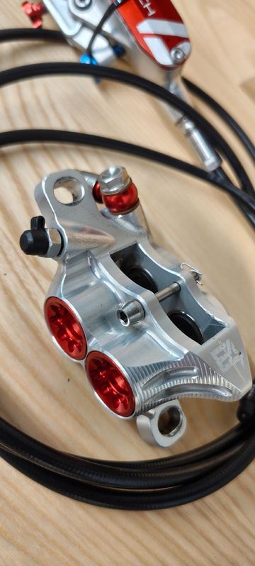 Hope Tech 4 E4 Brake Set 2023 bike d'occasion — image 2 sur 8