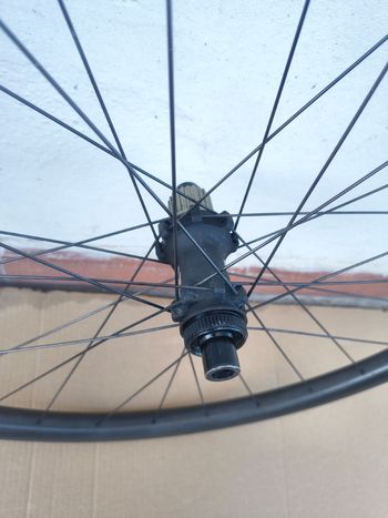 Used Reynolds 309/289 xc wheelset carbon 2024 bike — image 6 of 6