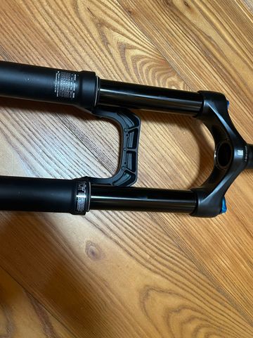 Used Fox 34 Rythm 2024 bike — image 5 of 7