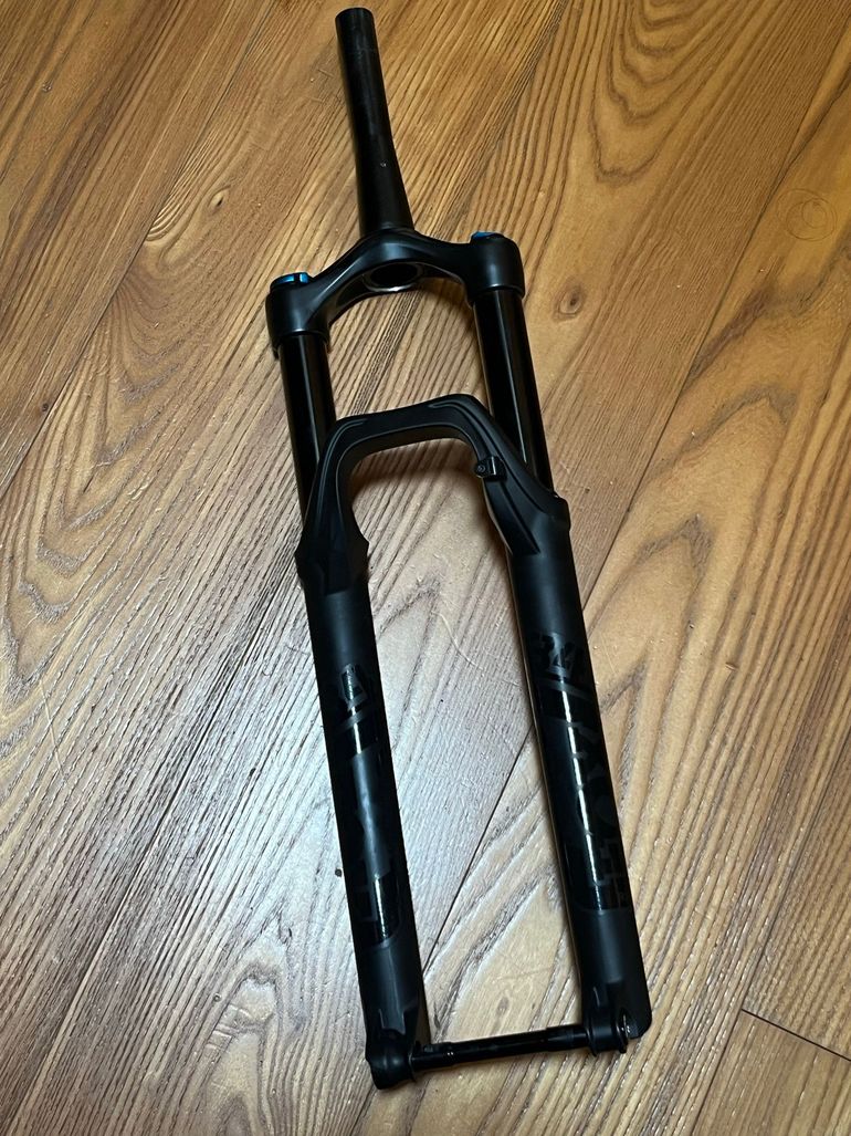 Used Fox 34 Rythm 2024 bike — image 1 of 7