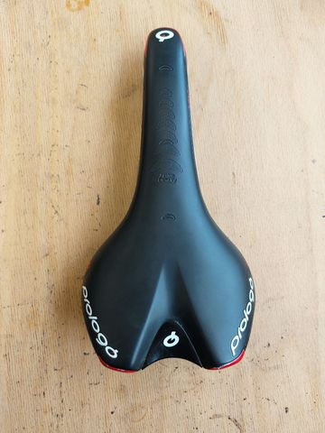 Used Prologo Nago Evo Saddle Saddles & Seatposts