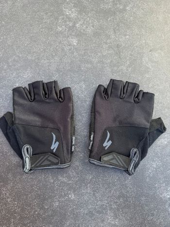 Used Specialized Men's Body Geometry Dual-Gel Short Finger Gloves Gr. XL 2025 bike