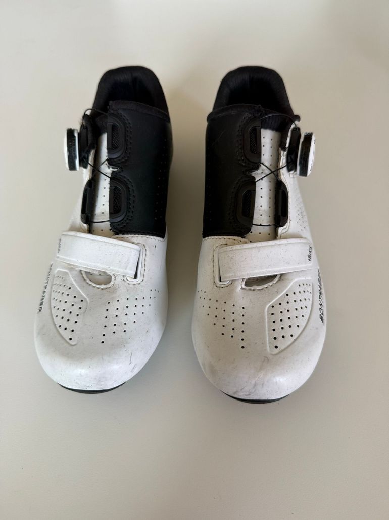 Used Bontrager Velocis bike — image 1 of 5