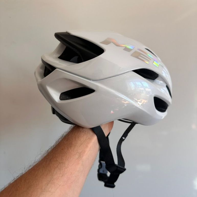 Used MET Rivale Mips Helmet bike — image 4 of 8
