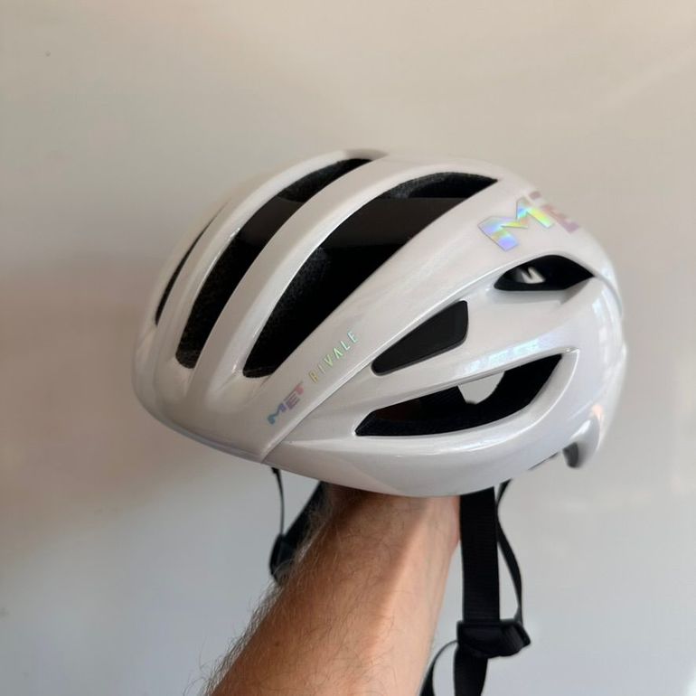 Used MET Rivale Mips Helmet bike — image 6 of 8
