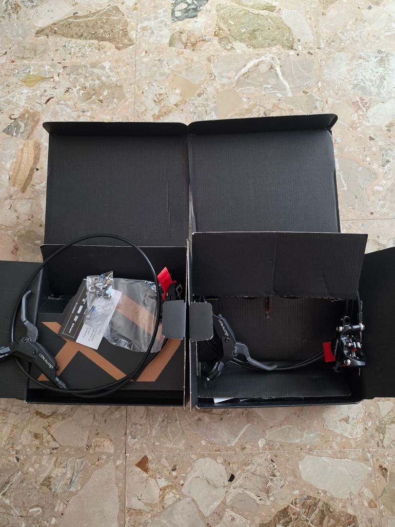 Used Hayes Dominion T2 bike — image 1 of 8