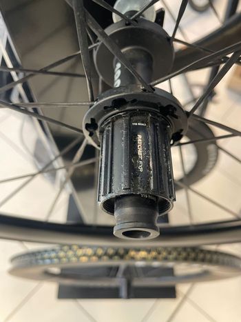 Used Dt Swiss ARC 1100 Wheelset with DT 180 Hub bike — image 13 of 19