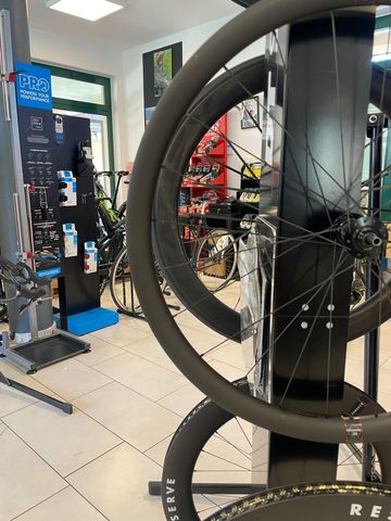 Käytetty Reserve 34/37 Wheelset bike — kuva 18 / 20