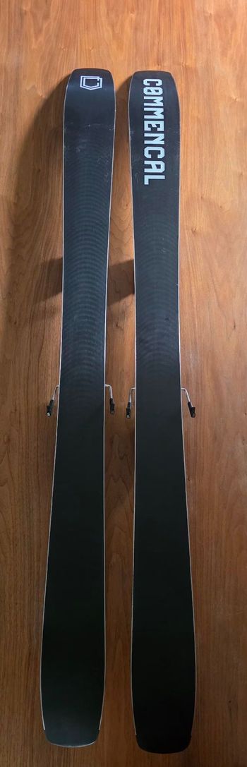 Used Commencal New Clash Skis 2025 bike — image 2 of 6